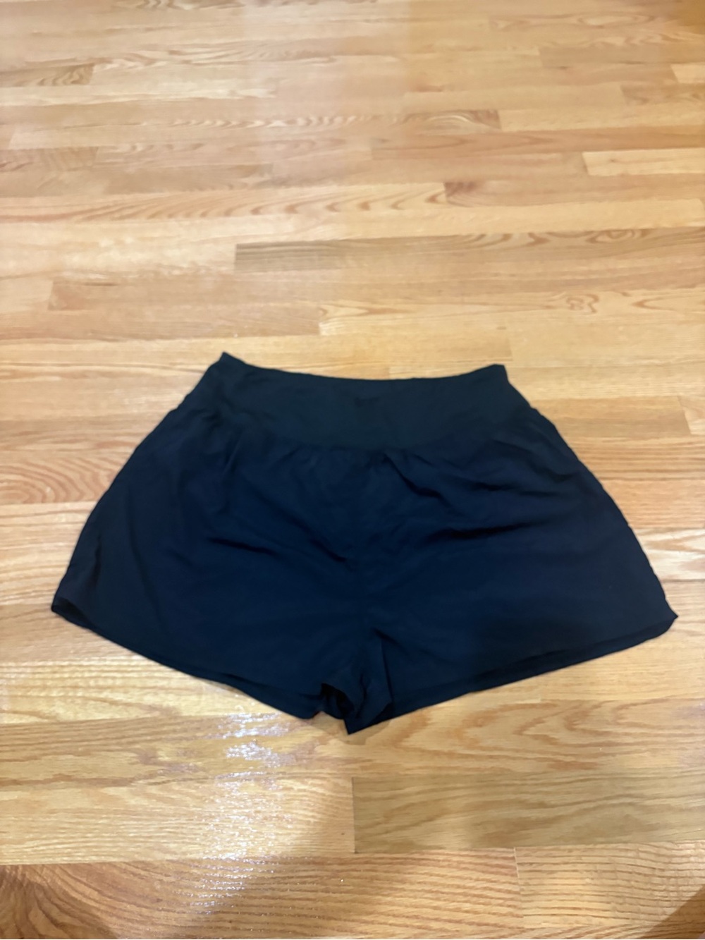 Madewell Black High-Waist Relaxed Shorts